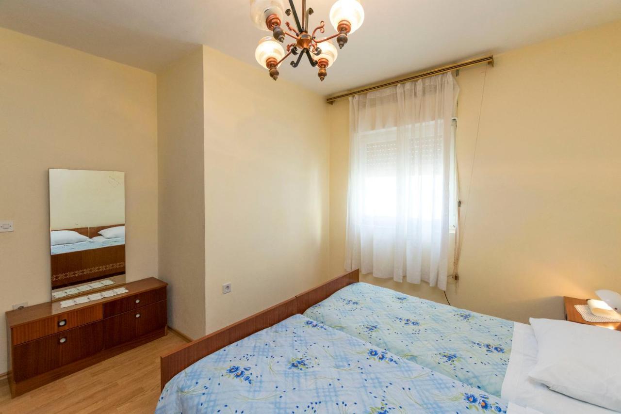 Apartment Lele 普利莫顿 外观 照片