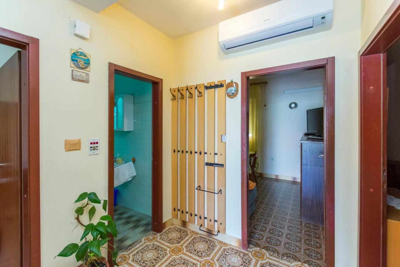 Apartment Lele 普利莫顿 外观 照片