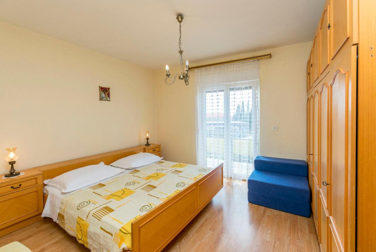 Apartment Lele 普利莫顿 外观 照片